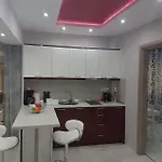 Luxury Akis Apartment