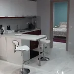 Luxury Akis Apartment